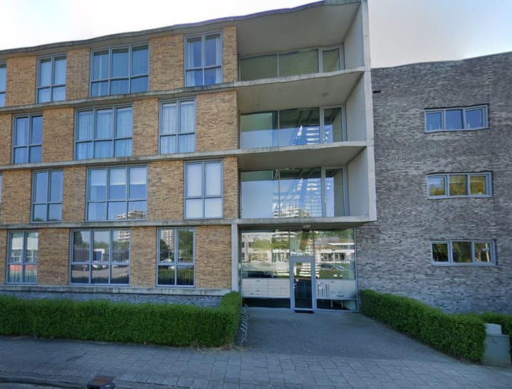 Photo 3 of Dr. J. W. Paltelaan 14-G