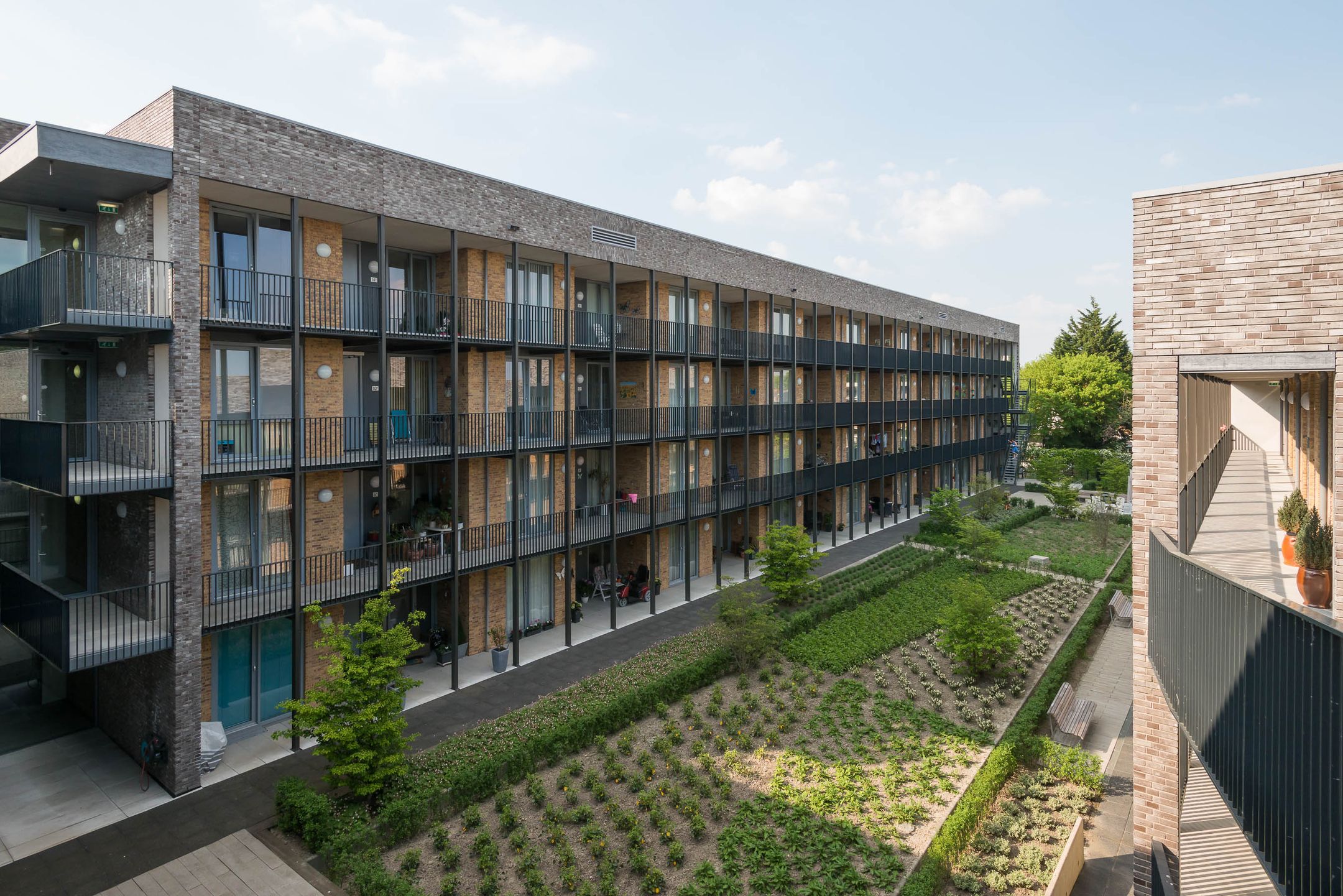 Foto 6 van Dr. J. W. Paltelaan 14-G