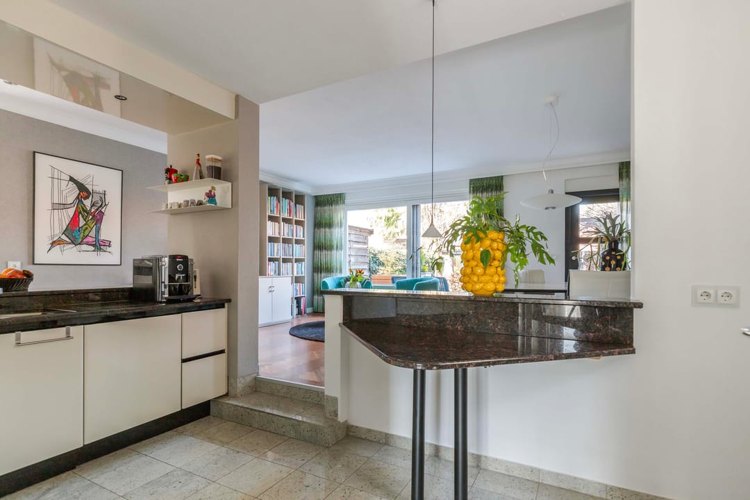 Photo 16 of Badhuisweg 86