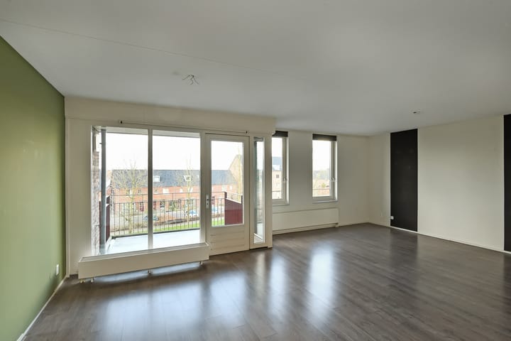 Foto 8 van Basilica 75