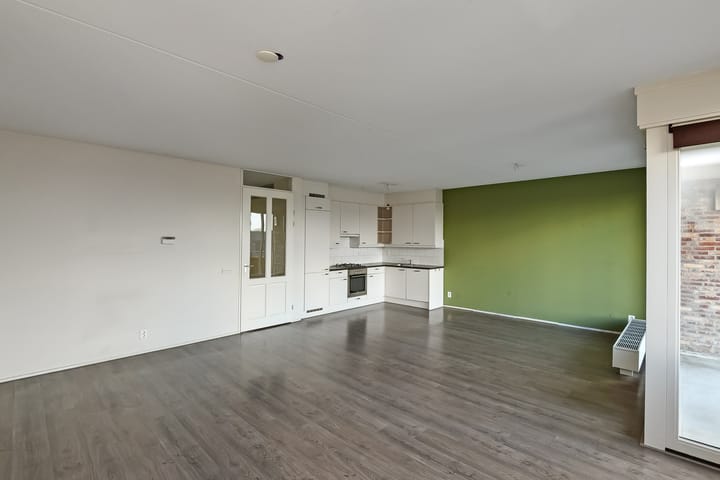 Foto 9 van Basilica 75