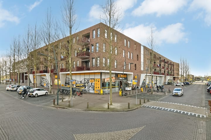 Foto 38 van Basilica 75