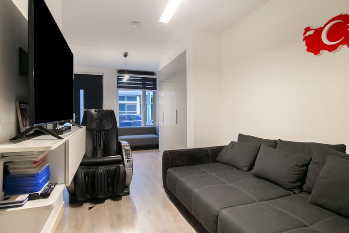 Foto 14 van Zwaanshals 232