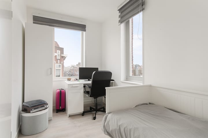 Foto 25 van Zwaanshals 232