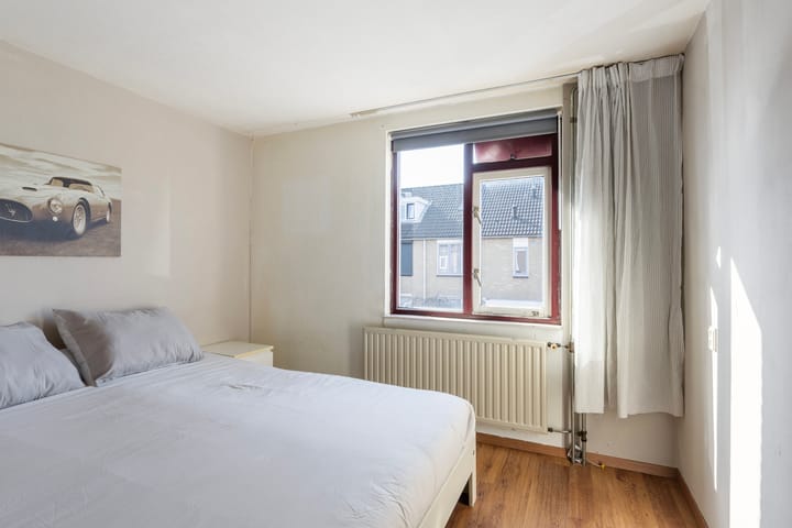 Foto 15 van Blamanstraat 6