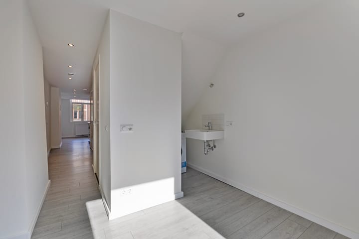 Foto 9 van Tongersestraat 47-B