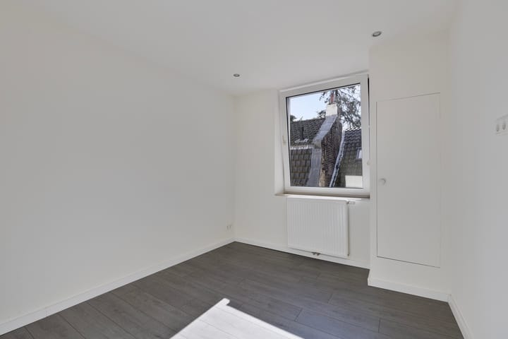 Foto 11 van Tongersestraat 47-B