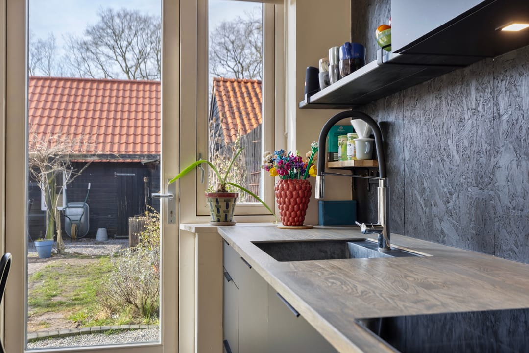 Foto 17 van Hoofdweg 277