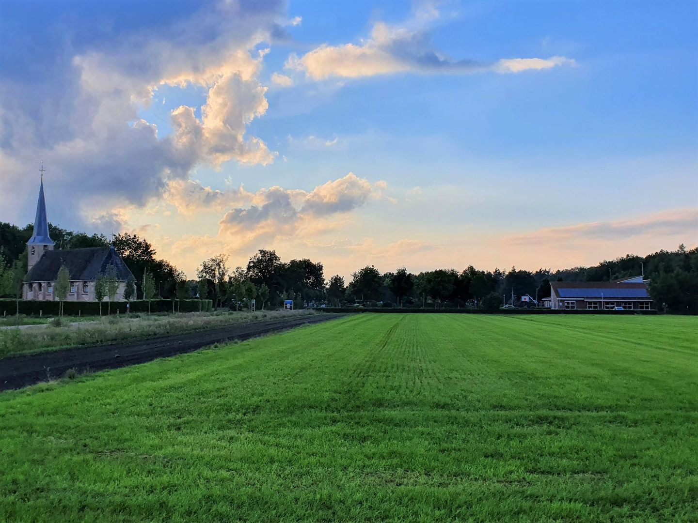 Foto 35 van Hoofdweg 277