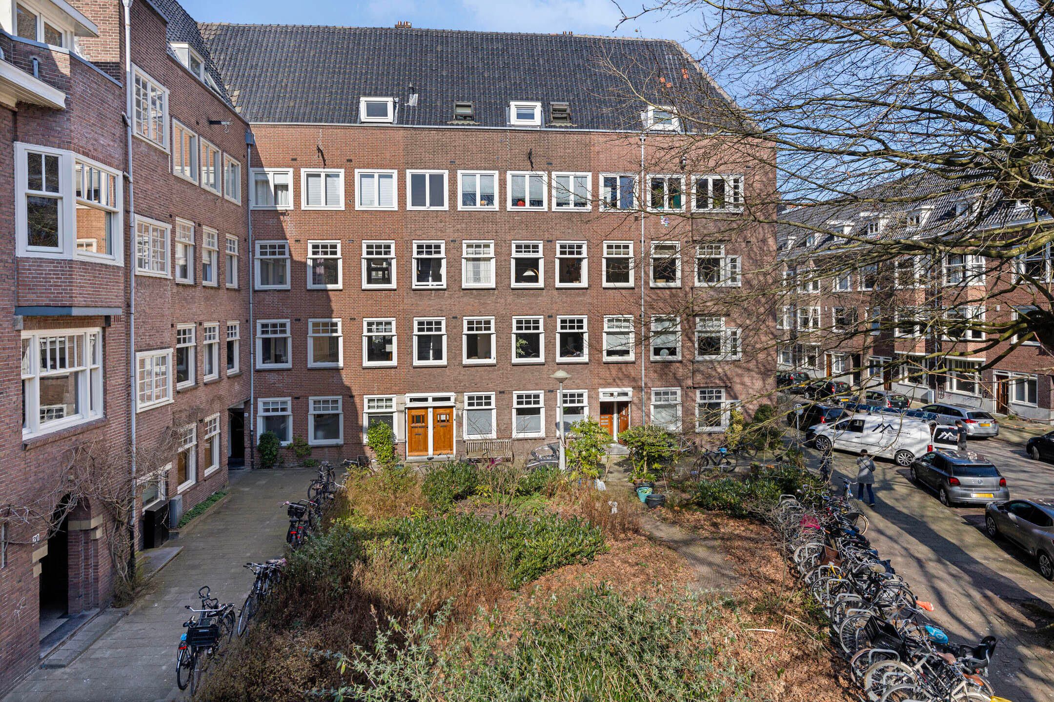 Photo 27 of Molenbeekstraat 12-1