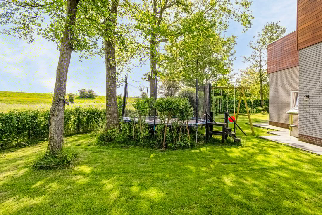 Photo 31 of Elzenlaan 3