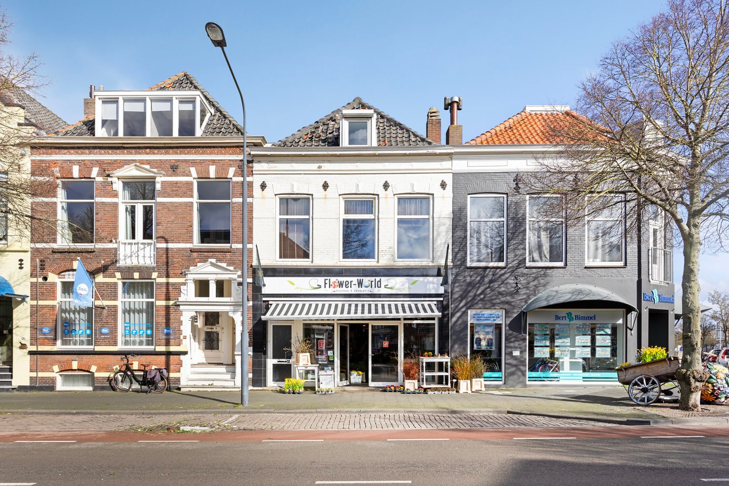 Bekijk foto 1 van Badhuisstraat 18