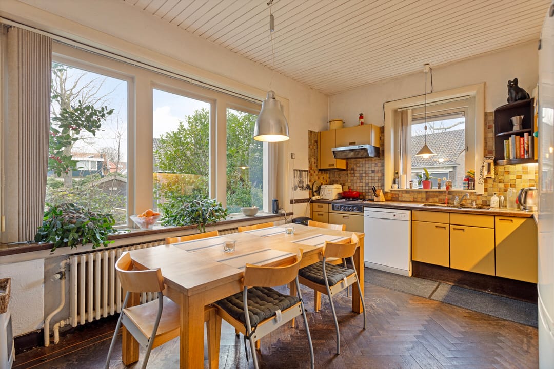 Foto 22 van Esdoornlaan 11