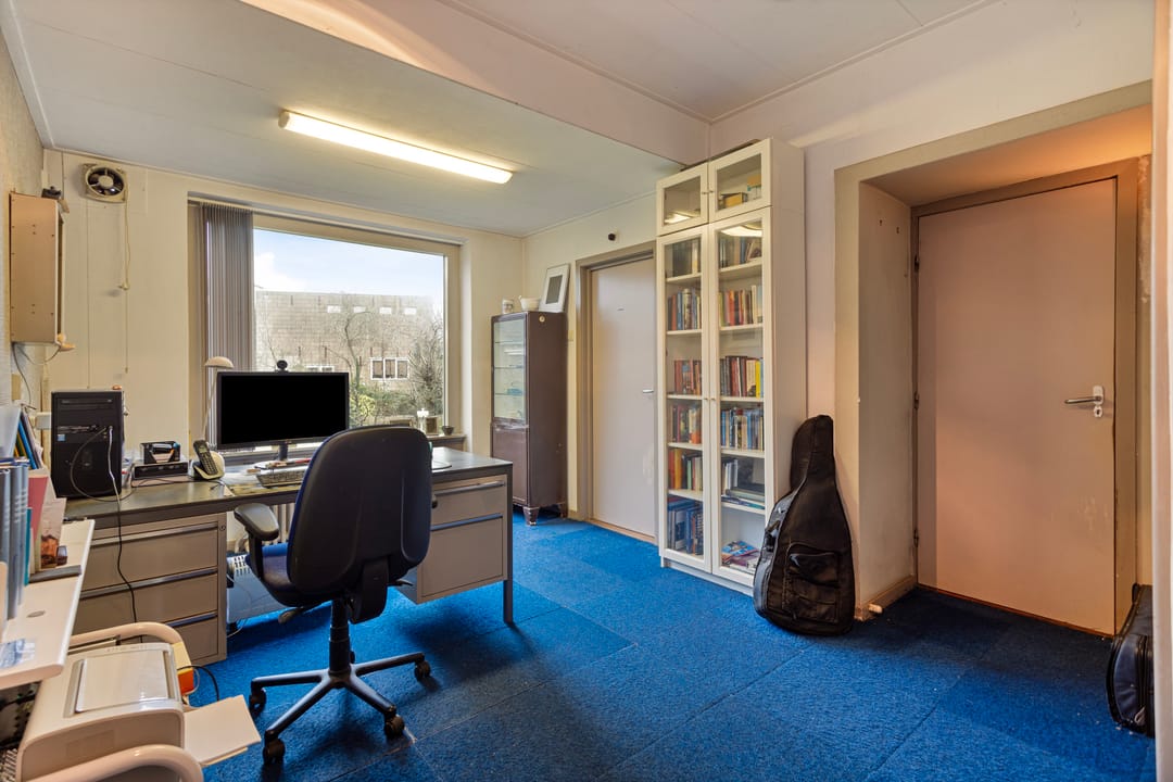 Foto 28 van Esdoornlaan 11