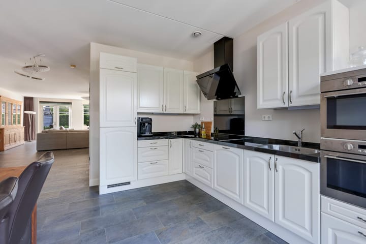 Foto 15 van Berg Enk 12