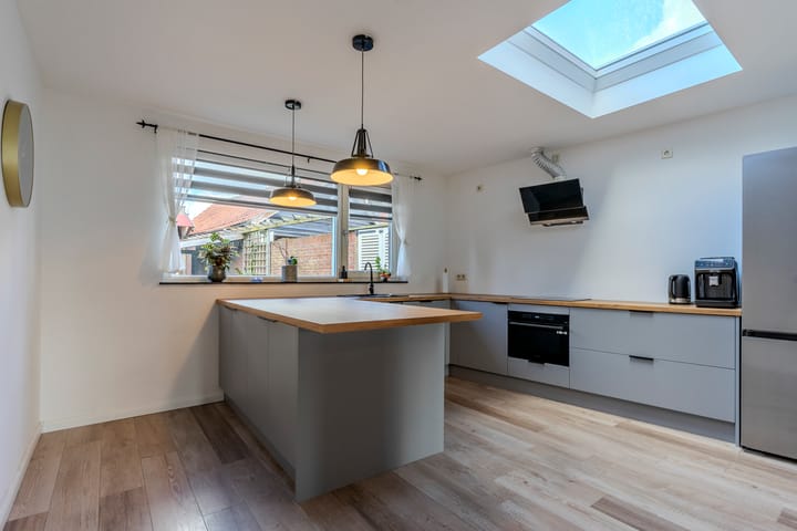 Foto 8 van Sint Jozefplein 13