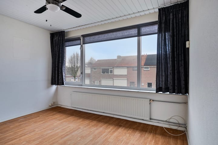 Foto 14 van Mgr. Dr. Th. Goossensstraat 52