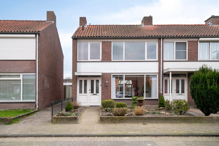 Foto 31 van Mgr. Dr. Th. Goossensstraat 52