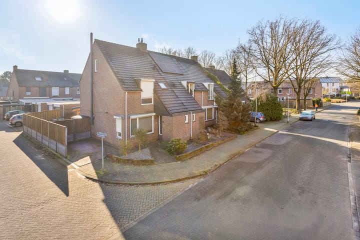 Foto 23 van Tiglienstraat 24