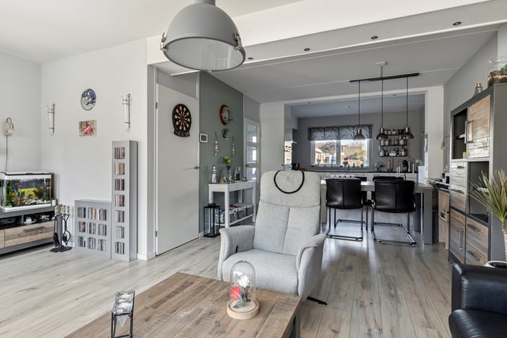 Foto 11 van Middelgat 61