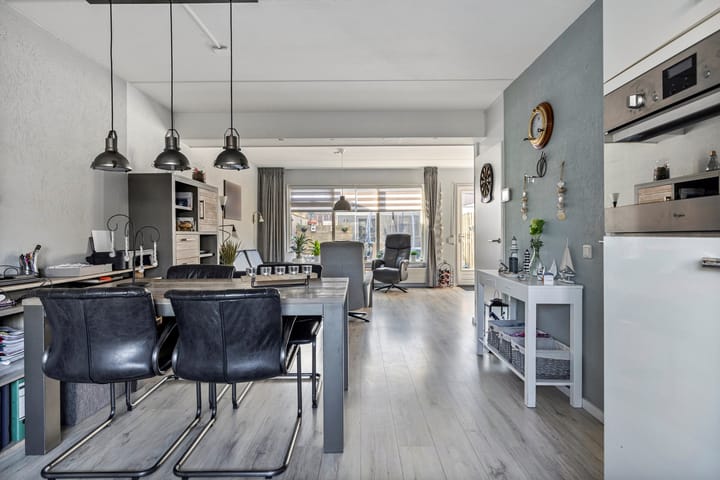 Foto 12 van Middelgat 61