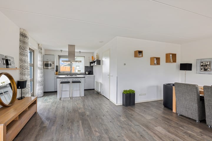Vrijstaande woning te koop: De Potten 56, Offingawier