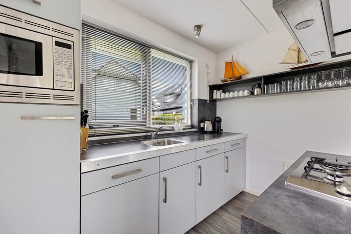 Vrijstaande woning te koop: De Potten 56, Offingawier