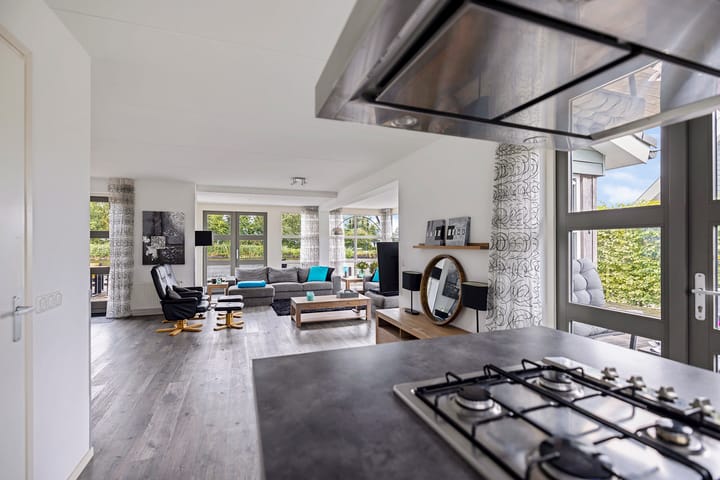 Vrijstaande woning te koop: De Potten 56, Offingawier