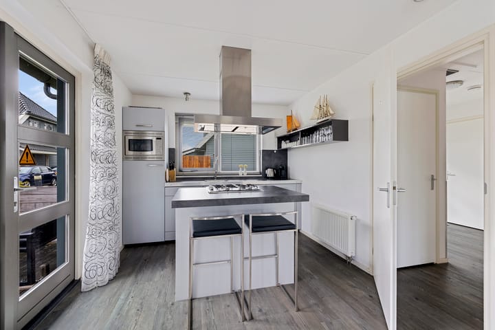 Vrijstaande woning te koop: De Potten 56, Offingawier