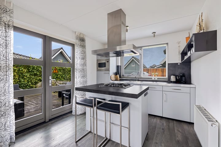 Vrijstaande woning te koop: De Potten 56, Offingawier