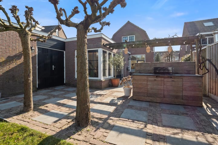 Foto 40 van Molenstraat 49