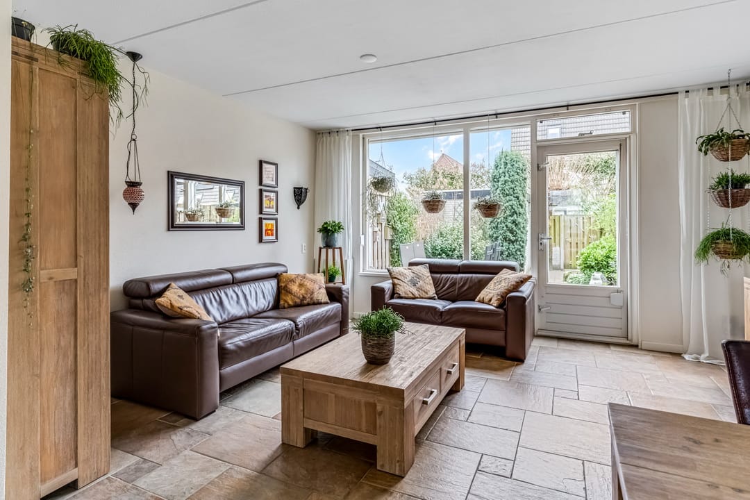 Photo 3 of Jan Vermeerstraat 85