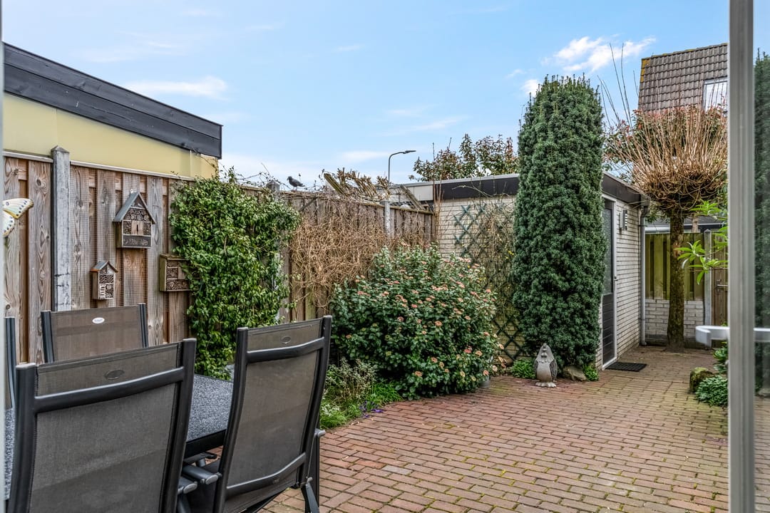 Photo 26 of Jan Vermeerstraat 85