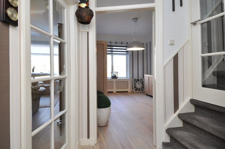 Photo 21 of Thorbeckelaan 128