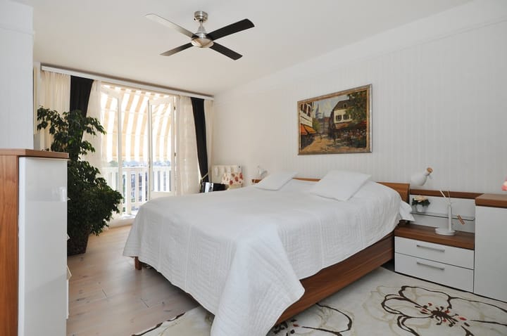 Photo 35 of Thorbeckelaan 128