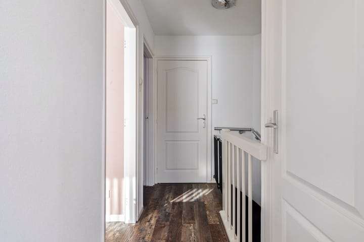 Foto 15 van Almstraat 4