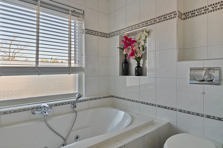 Foto 23 van Almstraat 4