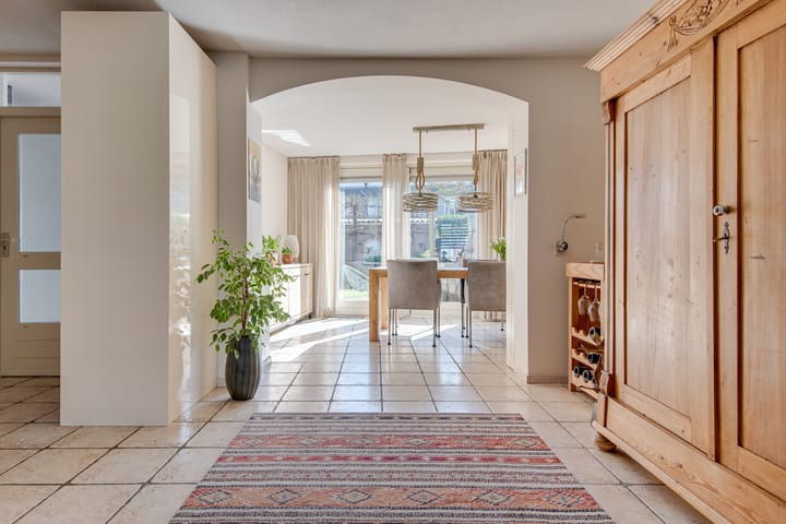 Photo 8 of Heintje Davidsstraat 20