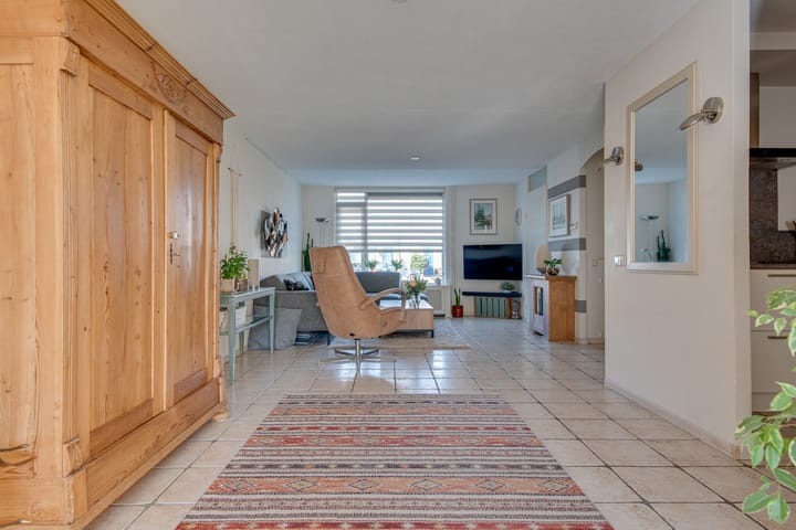 Photo 10 of Heintje Davidsstraat 20