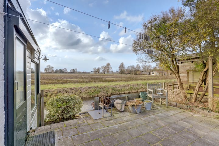 Foto 19 van Middenweg 15