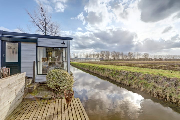 Foto 20 van Middenweg 15