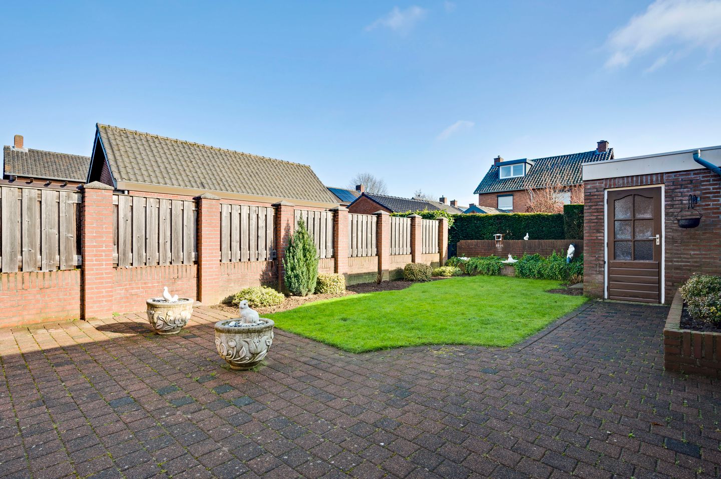 Photo 14 of Tuinstraat 3