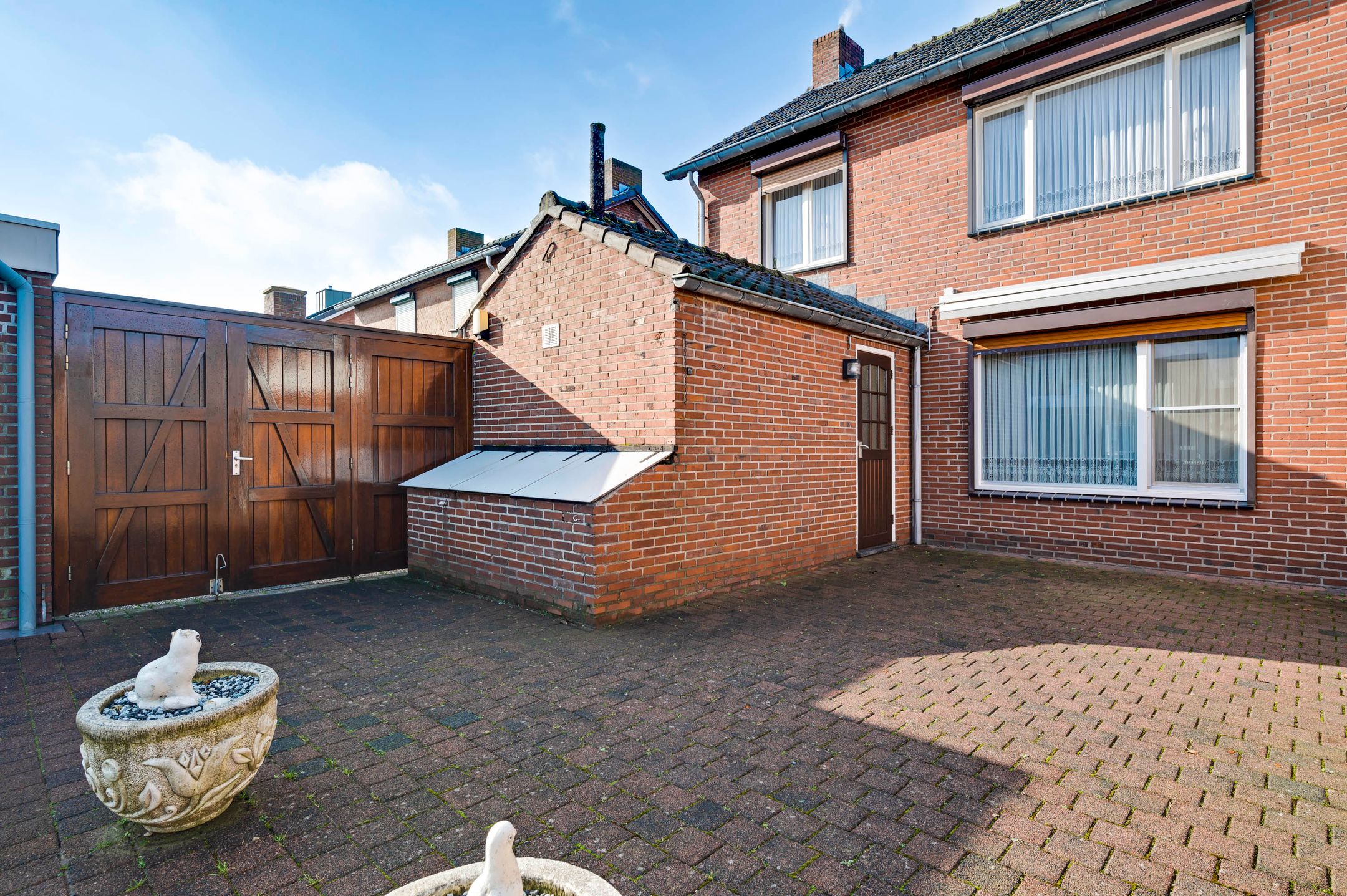 Photo 15 of Tuinstraat 3