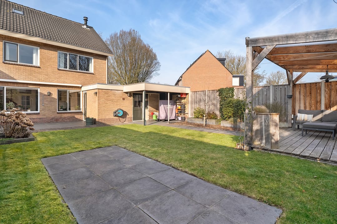 Photo 7 of Wijnruit 8