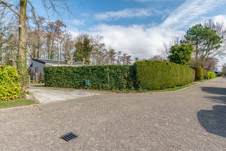 Photo 5 of Eikenlaan 9