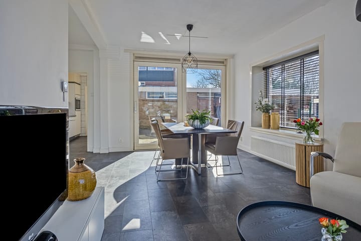 Photo 12 of Otto van Taverenstraat 53