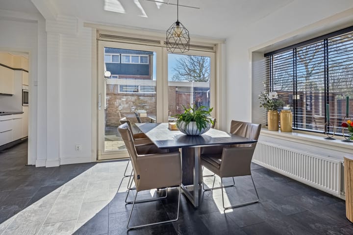 Photo 14 of Otto van Taverenstraat 53