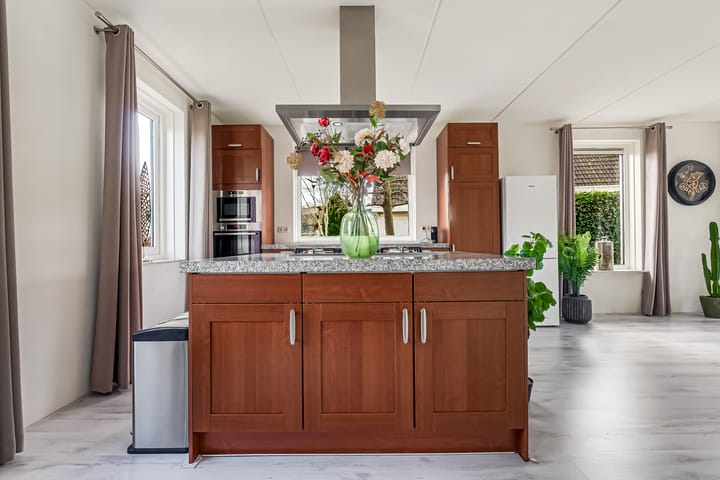 Foto 19 van Landfort 115