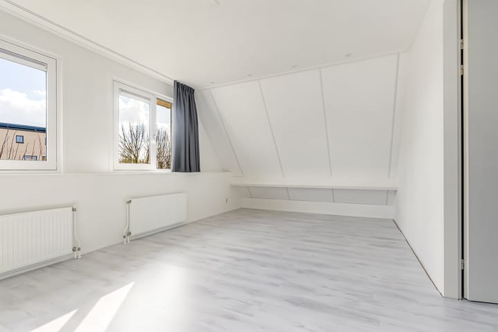 Foto 25 van Landfort 115