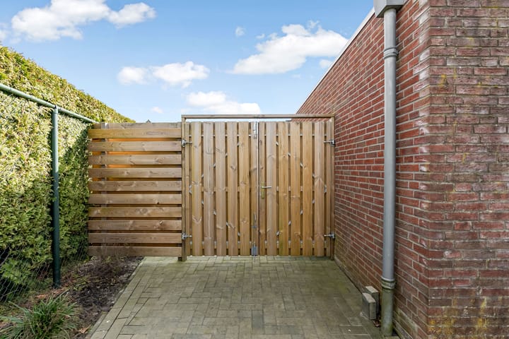 Foto 40 van Landfort 115